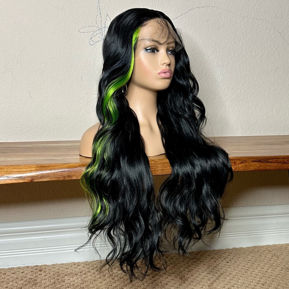 Black wig ombré green skunk 26 inch long lace front middle part wavy layered